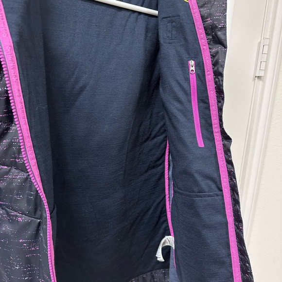 EUC Smartwool Women's Smartloft 60 Hoodie Vest size M - Picture 4 of 9